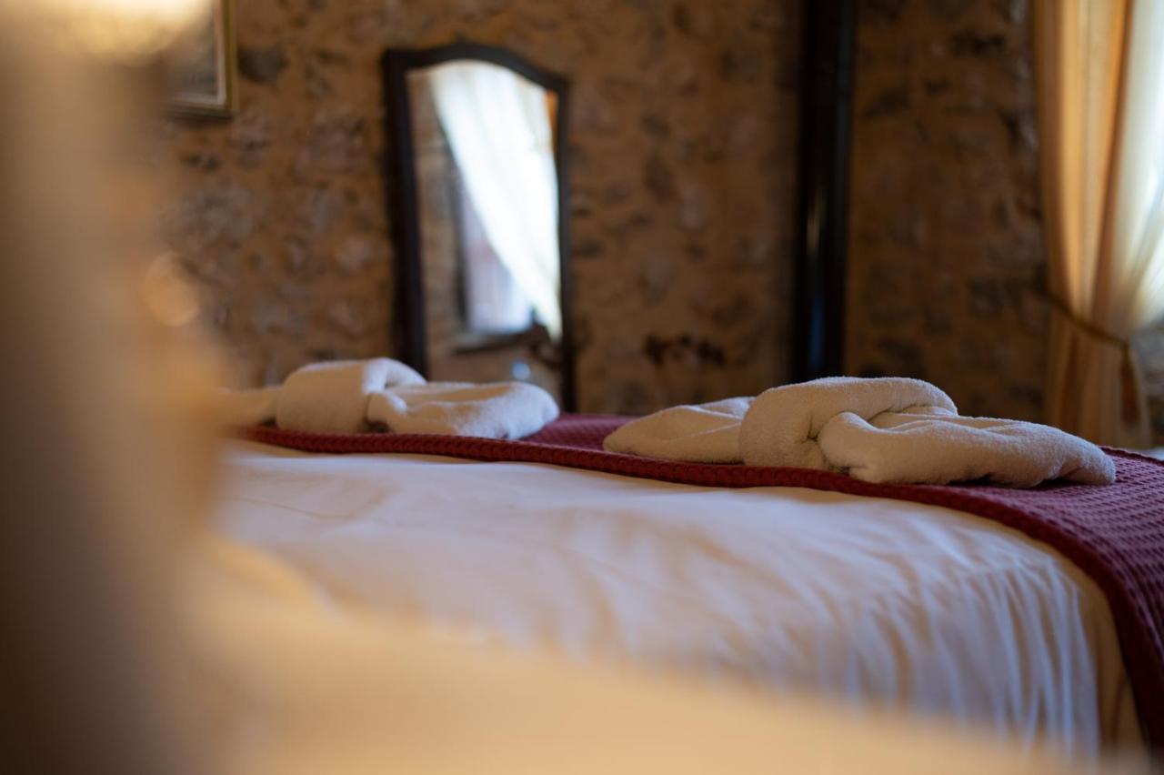 Proselinos Hotell Dimitsána Eksteriør bilde